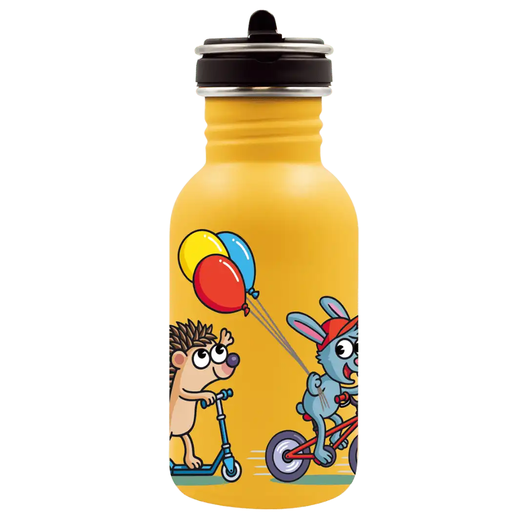 Botella infantil de acero con tapón Flow con un dibujo de un erizo persiguiendo a un gato con globos en bicicleta